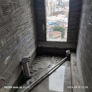 Image of 700 Sq.ft 2 BHK Apartment / Flat for sale in Kavita Araia, Tardeo, Mumbai for Rs. 30000000