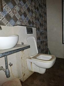 Common Bathroom Image of 1140 Sq.ft 2 BHK Apartment / Flat for sale in Tharwani Rosewood Heights, Kharghar Navi Mumbai for Rs. 17600000