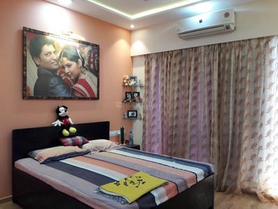 Bedroom Image of 1250 Sq.ft 2.5 BHK Apartment / Flat for sale in Radius Viceroy Park, Dahisar West Mumbai for Rs. 29000000