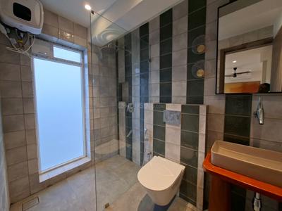 Bathroom Image of 2400 Sq.ft 3 BHK Villa for sale in Nachinola Goa for Rs. 41000000