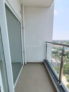 Balcony Image of 1200 Sq.ft 3 BHK Apartment / Flat for rent in Runwal The Central Park Phase I, Chinchwad Pune for Rs. 46000