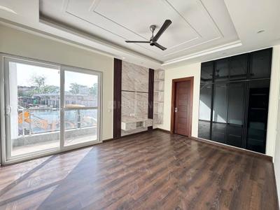 Bedroom Image of 2200 Sq.ft 3 BHK Apartment / Flat for sale in Swaraj Homes Hamlin Apartments, Sector 43 Gurgaon for Rs. 30000000