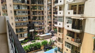 Image of 1285 Sq.ft 2 BHK Apartment / Flat for sale in Bulland Heights, Crossings Republik, Ghaziabad for Rs. 8000000