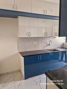 Kitchen Image of 4000 Sq.ft 3 BHK Villa for rent in Casagrand Amberley, Thazhambur Chennai for Rs. 40000