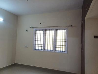 Bedroom Image of 870 Sq.ft 2 BHK Apartment / Flat for rent in Mugalivakkam Chennai for Rs. 25000
