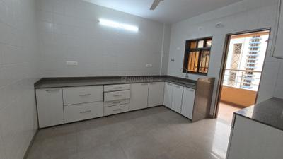Kitchen Image of 1800 Sq.ft 3 BHK Apartment / Flat for rent in Kalyani Nagar Pune for Rs. 75000