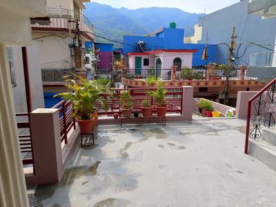 Image of 800 Sq.ft 2 BHK Apartment / Flat for rent in Muni Ki Reti, Rishikesh for Rs. 12000
