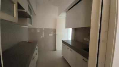 Kitchen Image of 1950 Sq.ft 4 BHK Apartment / Flat for sale in Emaar Palm Hills, Sector 77 Gurgaon for Rs. 27000000