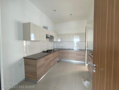 Kitchen Image of 3011 Sq.ft 3.5 BHK Apartment / Flat for sale in Sector 128 Noida for Rs. 68500000