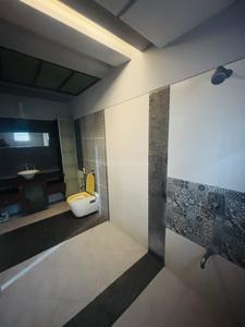 Bathroom Image of 4000 Sq.ft 4.5 BHK Villa for rent in Thaltej Ahmedabad for Rs. 120000