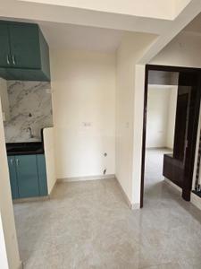 Kitchen Image of 1000 Sq.ft 2 BHK Builder Floor for rent in Kadubeesanahalli Bengaluru for Rs. 42000