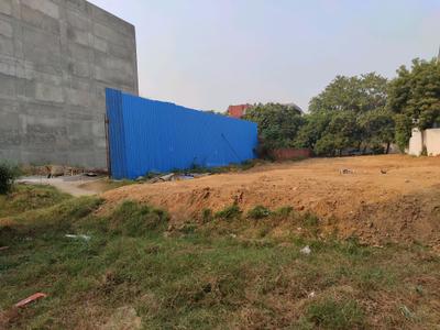 Image of 418 Sq.ft Residential Plot / Land for sale in Sector 43, Gurgaon for Rs. 140000000