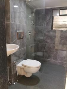 Common Bathroom Image of 850 Sq.ft 2 BHK Apartment / Flat for sale in Rassaz Greens Tower C D And E, Mira Road East Mira Bhayandar for Rs. 12000000