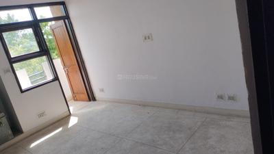 Bedroom Image of 1800 Sq.ft 3.5 BHK Apartment / Flat for sale in CGHS Sahara Apartment, Sector 6 Dwarka New Delhi for Rs. 28500000