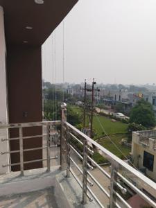 Balcony Image of 1650 Sq.ft 2 BHK Builder Floor for rent in Pravasham Maruti Pravasham Villa, Kaulakha Agra for Rs. 10000