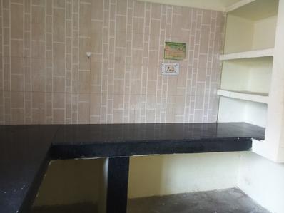 Kitchen Image of 1100 Sq.ft 2 BHK Builder Floor for rent in Ashok Kunj Ranchi for Rs. 12000