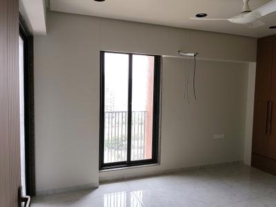 Bedroom Image of 1800 Sq.ft 3 BHK Apartment / Flat for rent in Golden Swarnim Sky, Ognaj Ahmedabad for Rs. 24000