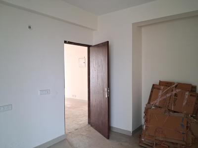 Bedroom Image of 1550 Sq.ft 3 BHK Apartment / Flat for sale in Amrapali Heartbeat City IV, Sector 107 Noida for Rs. 17300000