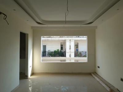 Living Room Image of 1305 Sq.ft 3 BHK Builder Floor for sale in Signature Global City 63A, Sector 63 Gurgaon for Rs. 24000000