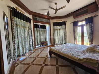 Bedroom Image of 7700 Sq.ft 5 BHK Independent House for sale in Padur Chennai for Rs. 105000000