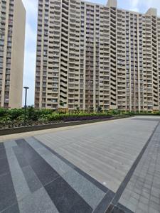 Image of 1200 Sq.ft 2 BHK Apartment / Flat for rent in Adani Aster Neo, Shantigram, Ahmedabad for Rs. 40000