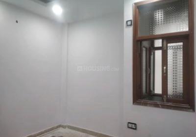 Bedroom Image of 680 Sq.ft 2 BHK Builder Floor for sale in Govindpuri New Delhi for Rs. 4700000