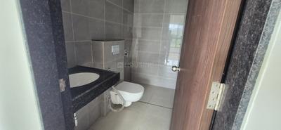 Bathroom Image of 1015 Sq.ft 2 BHK Apartment / Flat for rent in Shapoorji Pallonji Joyville Sensorium, Maan Pune for Rs. 25000