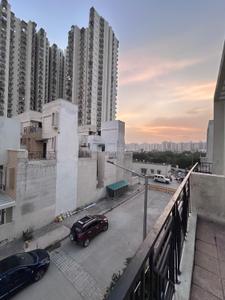 Balcony Image of 2500 Sq.ft 4.5 BHK Villa for rent in Amrapali Dream Valley, Noida Extension Greater Noida for Rs. 40000