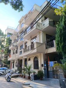 Building Image of 1782 Sq.ft 3 BHK Builder Floor for sale in Surya enclave, Paschim Vihar New Delhi for Rs. 32500000