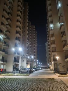 Image of 650 Sq.ft 2 BHK Apartment / Flat for sale in Signature Global The Millennia 3, Sector 37D, Gurgaon for Rs. 7250000
