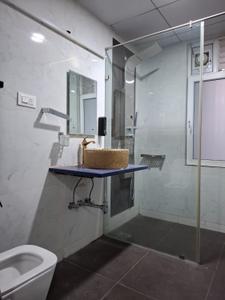 Bathroom Image of 2510 Sq.ft 3 BHK Apartment / Flat for rent in Trend Set Sumanjali, Banjara Hills Hyderabad for Rs. 160000