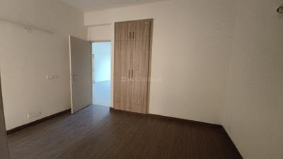Bedroom Image of 1450 Sq.ft 3.5 BHK Apartment / Flat for sale in Emaar Palm Hills, Sector 77 Gurgaon for Rs. 18500000