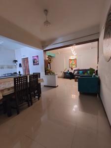 Kitchen Image of 2000 Sq.ft 3 BHK Apartment / Flat for sale in Satellite Ahmedabad for Rs. 18000000
