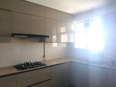 Kitchen Image of 1250 Sq.ft 3 BHK Apartment / Flat for rent in Lake Enclave, Hiranandani Estate Thane for Rs. 98000