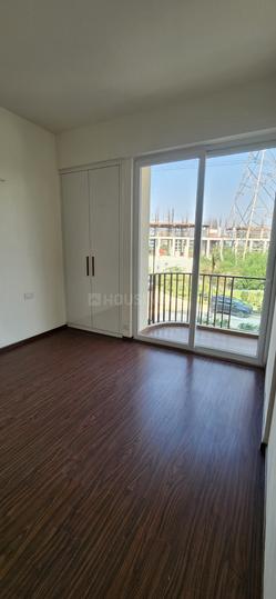 MRG Crown Main Image 1