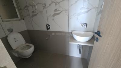 Image of 950 Sq.ft 3 BHK Apartment / Flat for rent in Suswagatam CHS Adityaraj Landmark, Vikhroli East, Mumbai for Rs. 70000