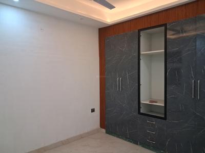 Bedroom Image of 1650 Sq.ft 3 BHK Apartment / Flat for sale in S.R. Apartment , Sector 104 Noida for Rs. 7500000