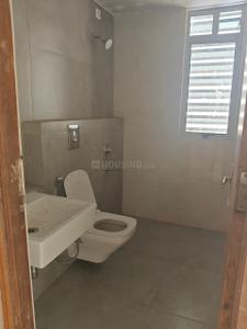 Bathroom Image of 2600 Sq.ft 5 BHK Duplex for sale in Morya Phase I, Tollygunge Kolkata for Rs. 45000000