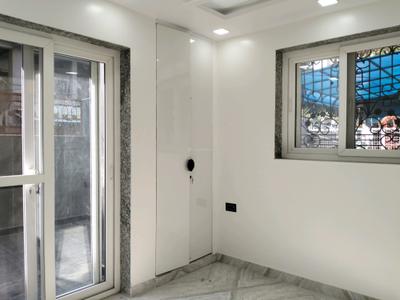 Bedroom Image of 1200 Sq.ft 3 BHK Apartment / Flat for sale in Vikaspuri New Delhi for Rs. 18500000