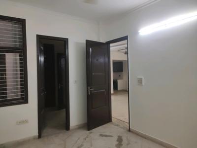 Bedroom Image of 2700 Sq.ft 4 BHK Builder Floor for rent in Green Field Colony Faridabad for Rs. 40000