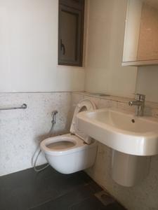 Bedroom Two Image of 800 Sq.ft 2 BHK Apartment / Flat for rent in Dadar East Mumbai for Rs. 120000