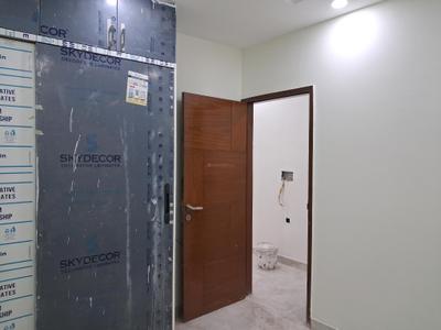 Bedroom Image of 1050 Sq.ft 2 BHK Apartment / Flat for sale in Avenue 1, Sector 73 Noida for Rs. 3500000