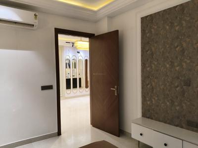 Bedroom Image of 2448 Sq.ft 4 BHK Apartment / Flat for sale in Microtek Greenburg, Sector 86 Gurgaon for Rs. 50000000