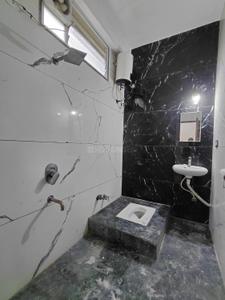 Bathroom Image of 1252 Sq.ft 2 BHK Apartment / Flat for rent in Old Palasia Indore for Rs. 25000