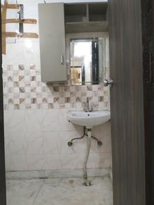Bedroom One Image of 850 Sq.ft 2 BHK Builder Floor for rent in Shahdara New Delhi for Rs. 18000