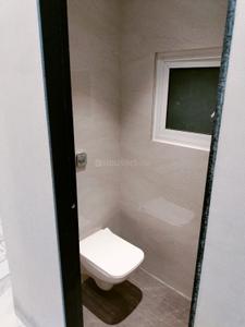 Bathroom Image of 450 Sq.ft 1 BHK Apartment / Flat for sale in Kanjurmarg East Mumbai for Rs. 7600000
