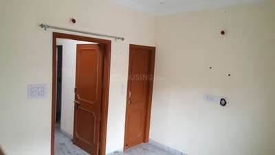 Living Room Image of 300 Sq.ft 1 BHK Apartment / Flat for rent in Sector 45 Chandigarh for Rs. 15000