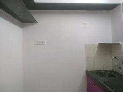Kitchen Image of 225 Sq.ft 1 RK Apartment / Flat for rent in Santacruz East Mumbai for Rs. 33000
