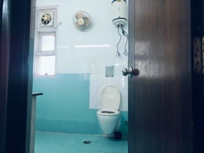 Image of 1750 Sq.ft 3 BHK Apartment / Flat for rent in CGHS Ganpati Apartment, Sector 56, Gurgaon for Rs. 48000