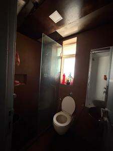 Bathroom Image of 2500 Sq.ft 4 BHK Apartment / Flat for sale in Mazgaon Mumbai for Rs. 90000000